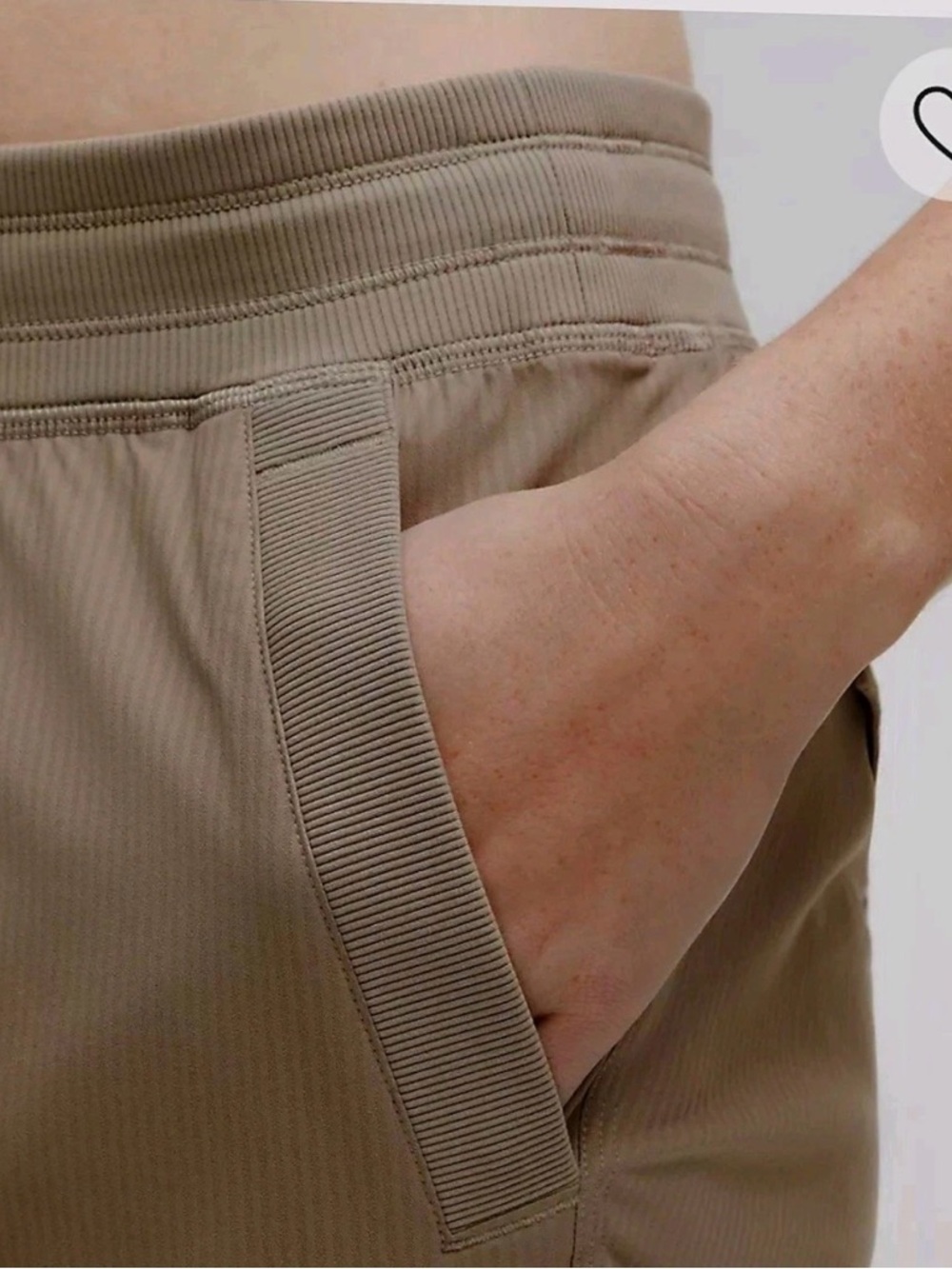 lululemon Dance Studio Relaxed Fit mid-rise Cargo Pants - Picture 8 of 9